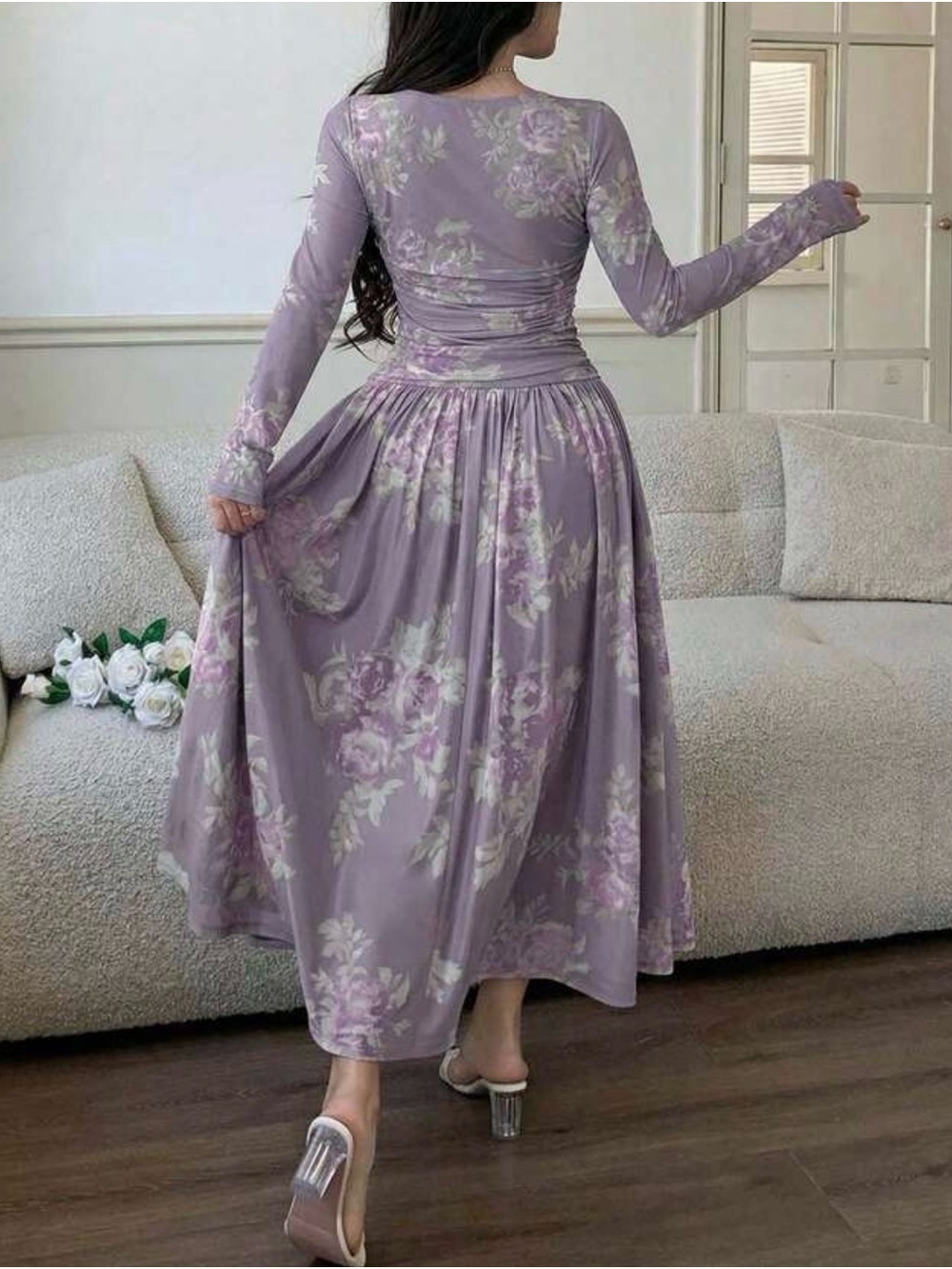 Elegant Lavender Floral Long-Sleeve Maxi Dress - Picture 2 of 3